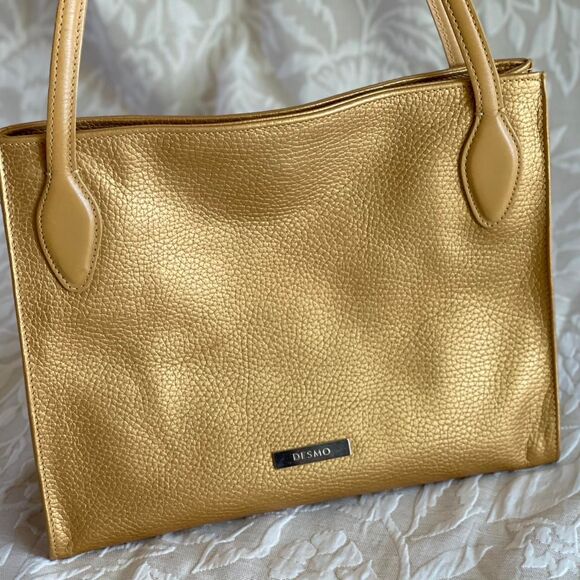 Rare Desmo Gold Pebbled Leather Purse Magnet Closure Double Straps 11x4x9 inches - Picture 2 of 8